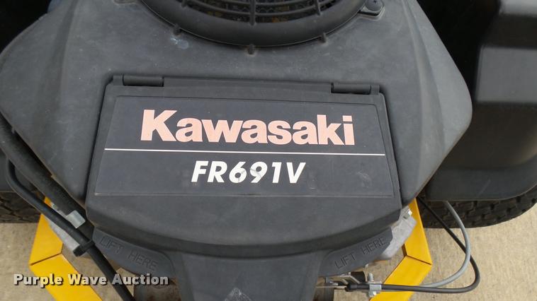 image for item AR9817 2015 Hustler Raptor SD 932558 ZTR lawn mower