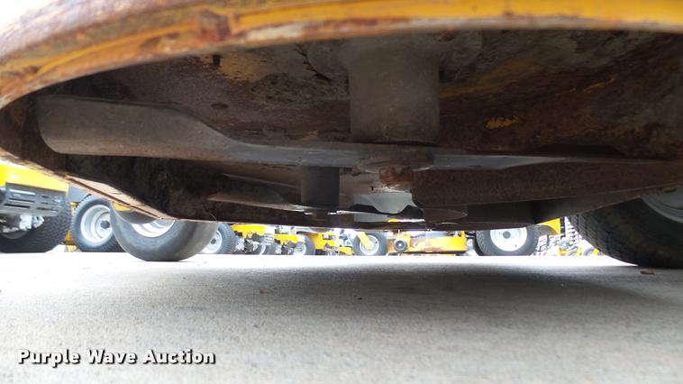 image for item AR9817 2015 Hustler Raptor SD 932558 ZTR lawn mower