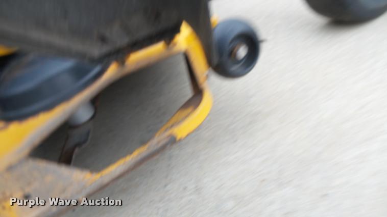 image for item AR9817 2015 Hustler Raptor SD 932558 ZTR lawn mower