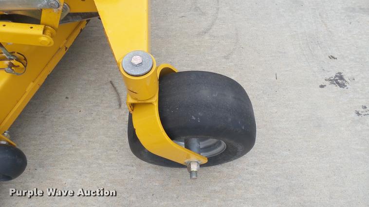 image for item AR9817 2015 Hustler Raptor SD 932558 ZTR lawn mower