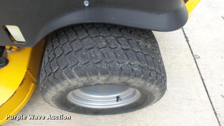 image for item AR9817 2015 Hustler Raptor SD 932558 ZTR lawn mower