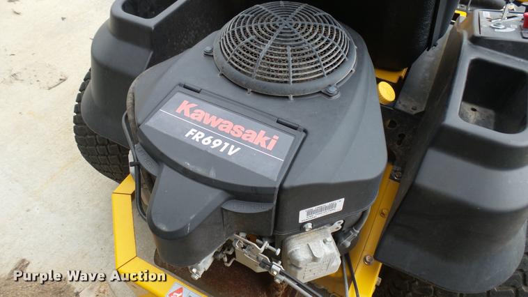 image for item AR9818 2015 Hustler Raptor SD 932558 ZTR lawn mower