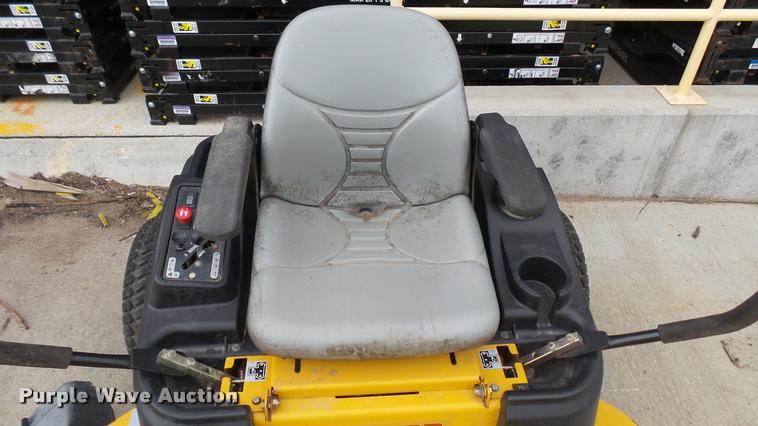 image for item AR9818 2015 Hustler Raptor SD 932558 ZTR lawn mower