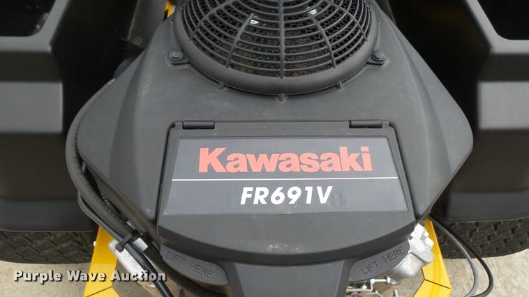 image for item AR9819 2015 Hustler Raptor SD 932558 ZTR lawn mower