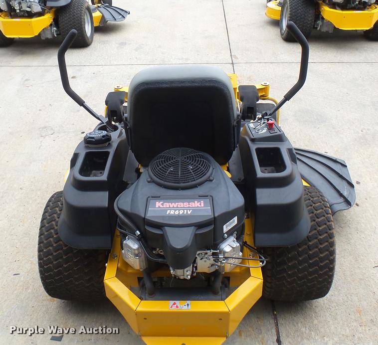 image for item AR9820 2015 Hustler Raptor SD 932558 ZTR lawn mower