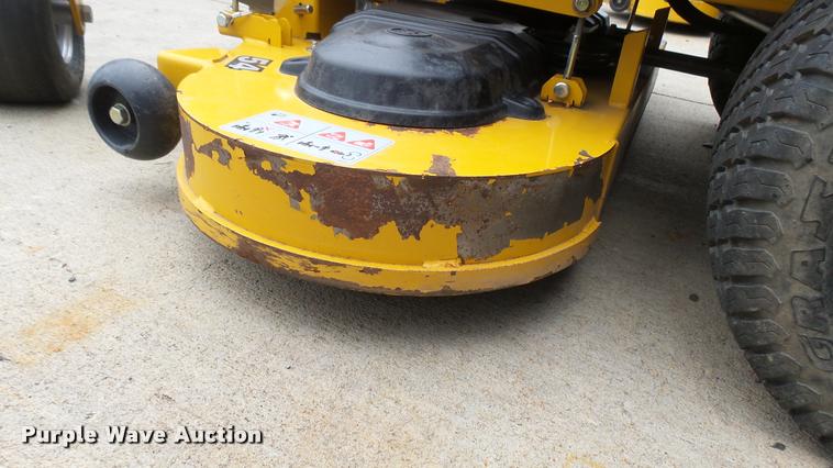 image for item AR9822 2015 Hustler Raptor SD 932558 ZTR lawn mower