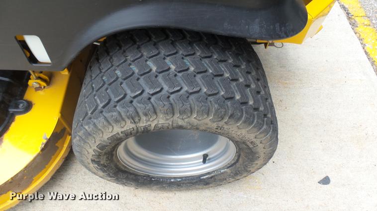 image for item AR9822 2015 Hustler Raptor SD 932558 ZTR lawn mower