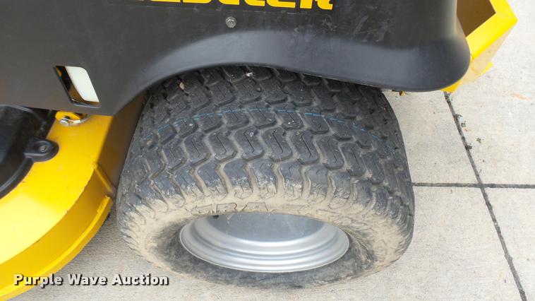 image for item AR9823 2015 Hustler Raptor SD 932558 ZTR lawn mower