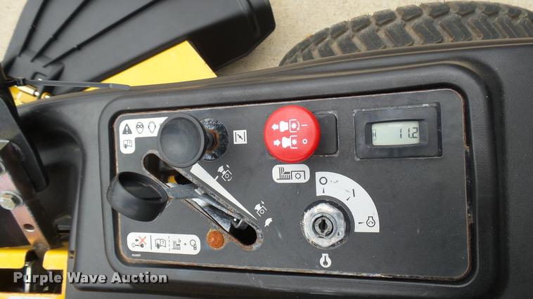 image for item AR9824 2015 Hustler Raptor SD 932558 ZTR lawn mower