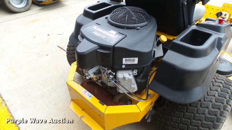 image for item AR9824 2015 Hustler Raptor SD 932558 ZTR lawn mower