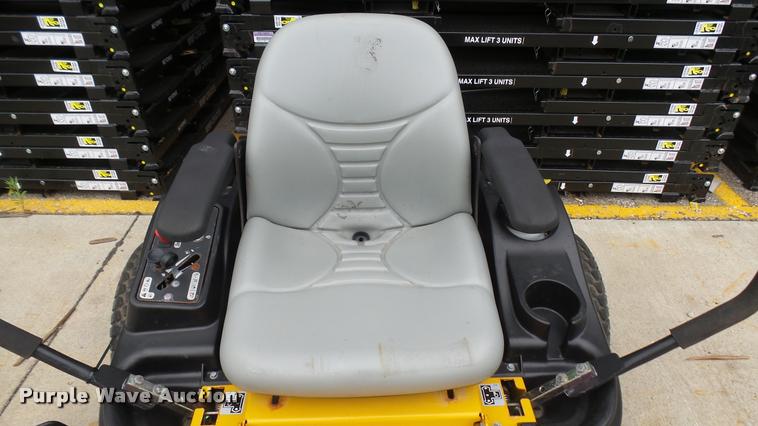 image for item AR9824 2015 Hustler Raptor SD 932558 ZTR lawn mower