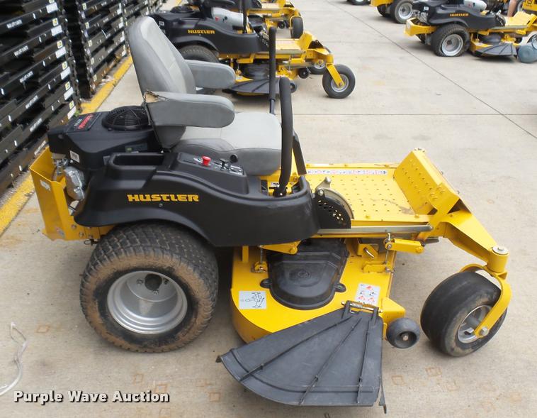 image for item AR9826 2015 Hustler Raptor SD 933127 ZTR lawn mower