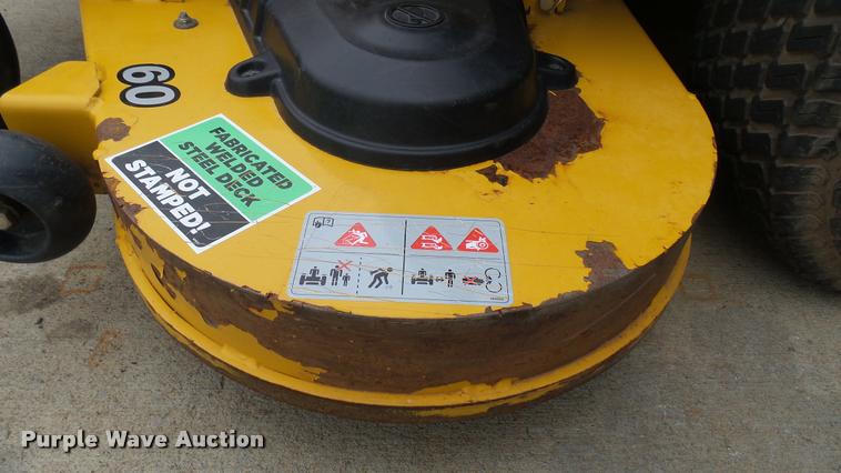 image for item AR9826 2015 Hustler Raptor SD 933127 ZTR lawn mower