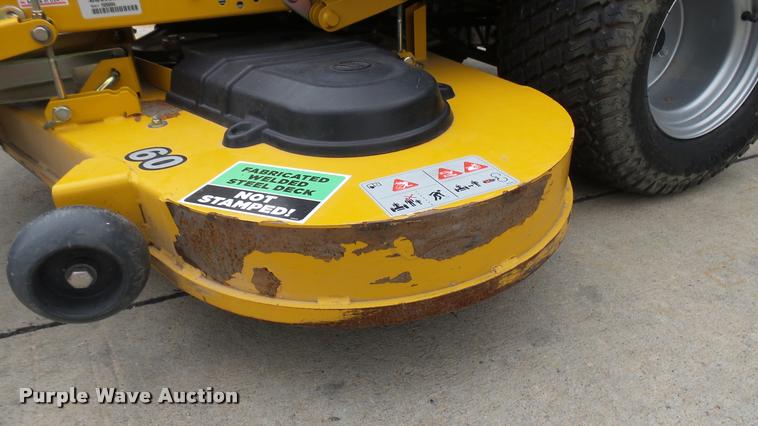 image for item AR9827 2015 Hustler Raptor SD 933127 ZTR lawn mower