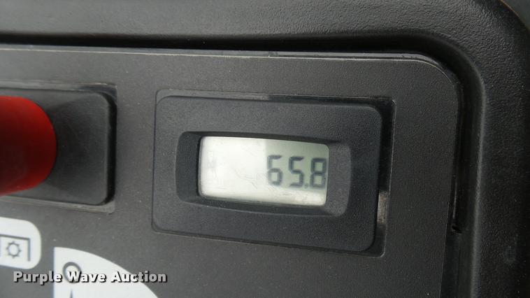 image for item AR9828 2015 Hustler Raptor SD 933127 ZTR lawn mower