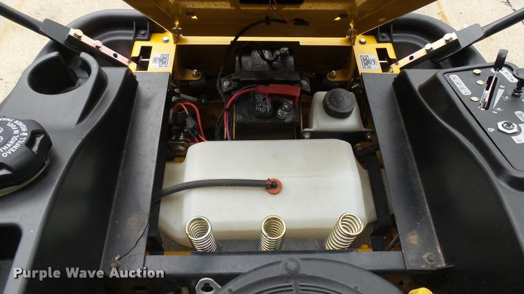 image for item AR9828 2015 Hustler Raptor SD 933127 ZTR lawn mower