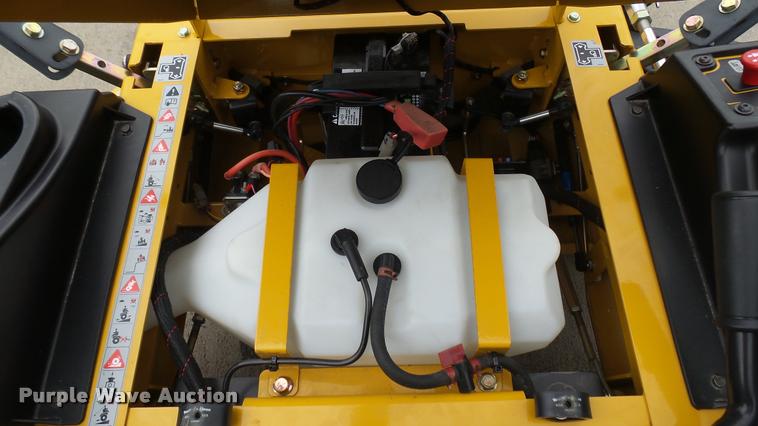 image for item AR9829 2015 Hustler Raptor Flip-Up 933614 ZTR lawn mower