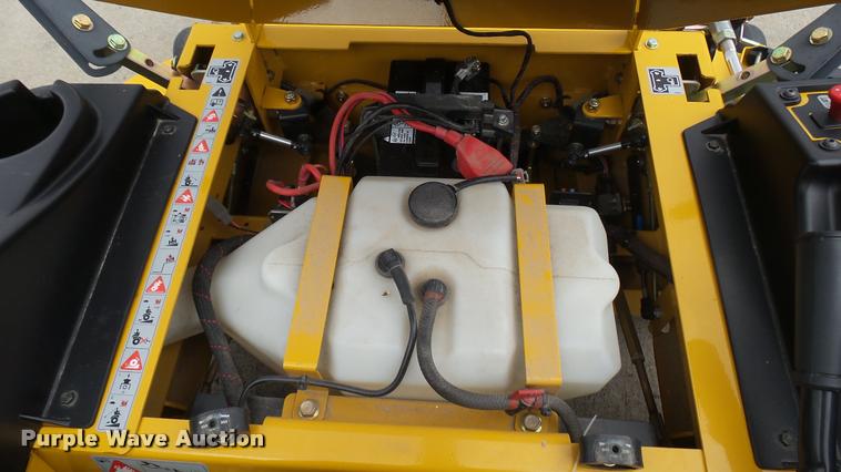 image for item AR9835 2015 Hustler Raptor Flip-Up 933622 ZTR lawn mower