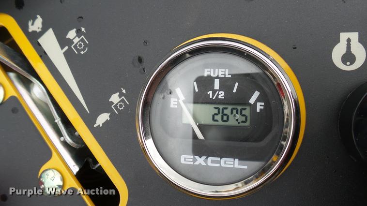 image for item AR9837 2015 Hustler Raptor Flip-Up 933622 ZTR lawn mower