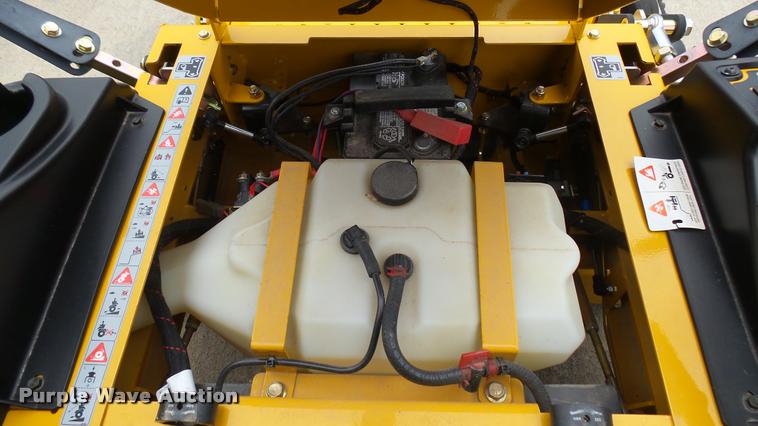 image for item AR9838 2015 Hustler Raptor Flip-Up 933622 ZTR lawn mower