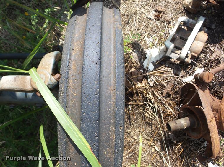 image for item BI9668 Kubota L285 tractor