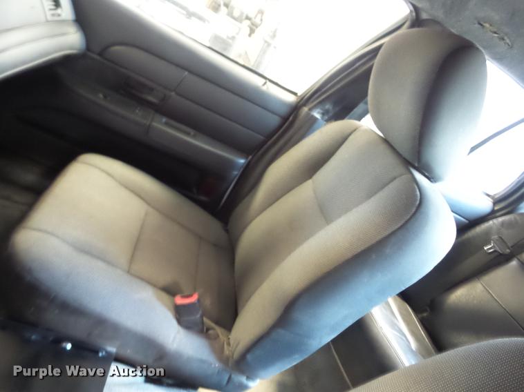 image for item BI9671 2011 Ford Crown Victoria Police Interceptor