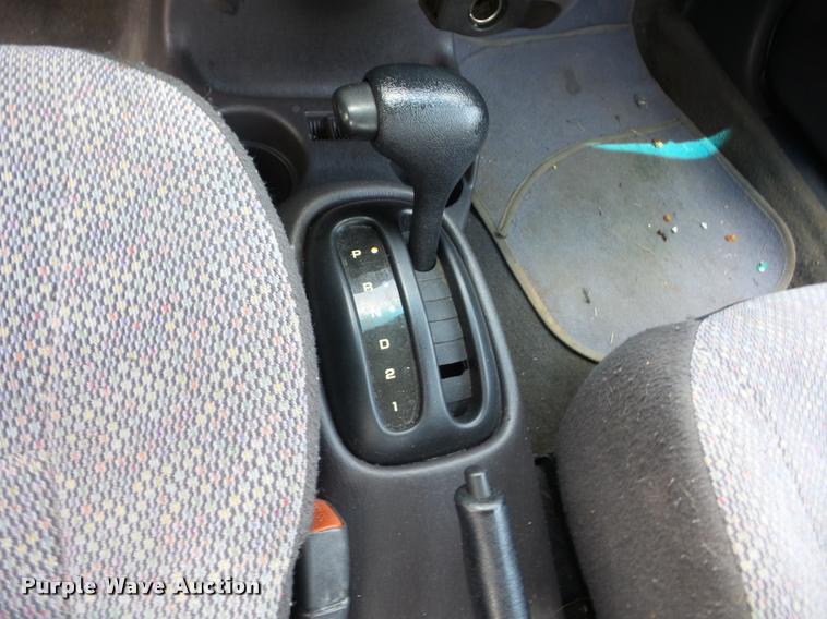 image for item BI9672 1999 Dodge Neon