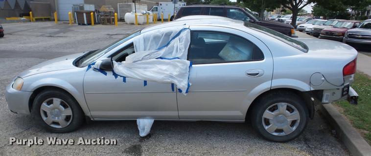 image for item BI9673 2006 Dodge Stratus