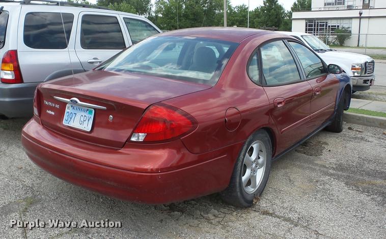 image for item BI9674 2000 Ford Taurus