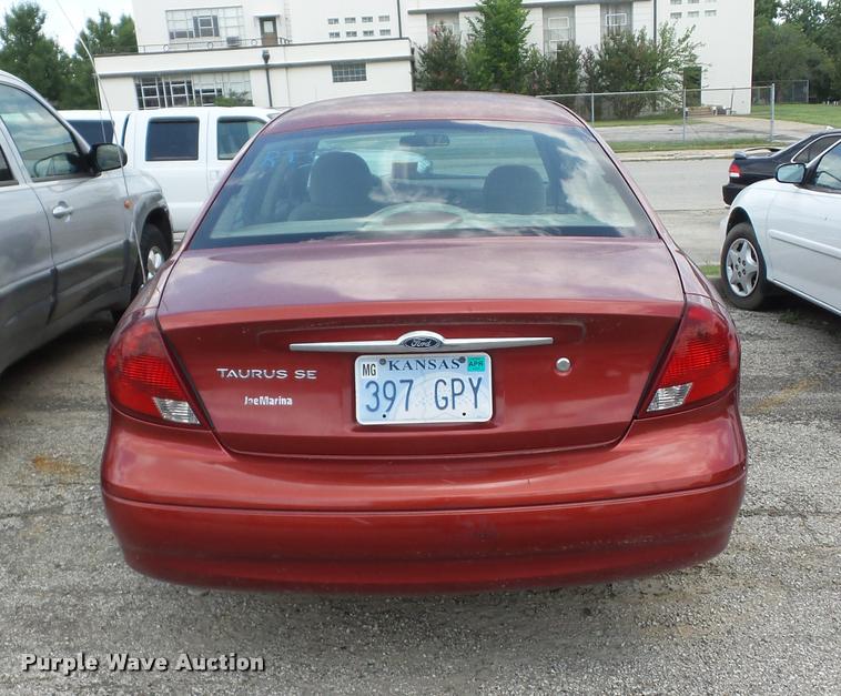 image for item BI9674 2000 Ford Taurus