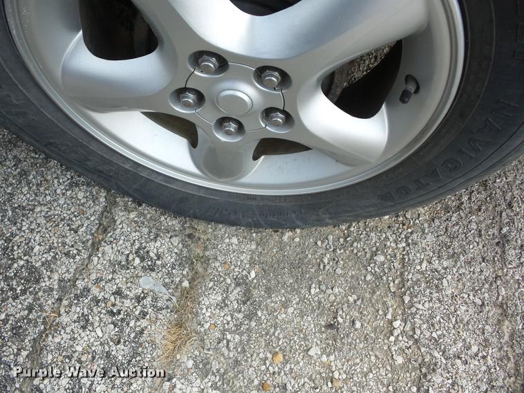 image for item BI9674 2000 Ford Taurus