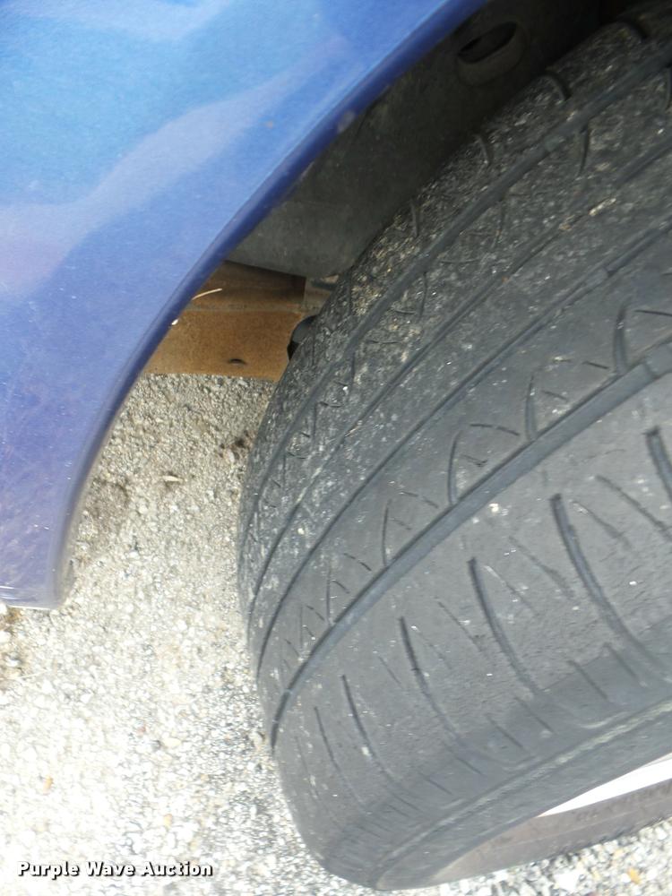 image for item BI9674 2000 Ford Taurus