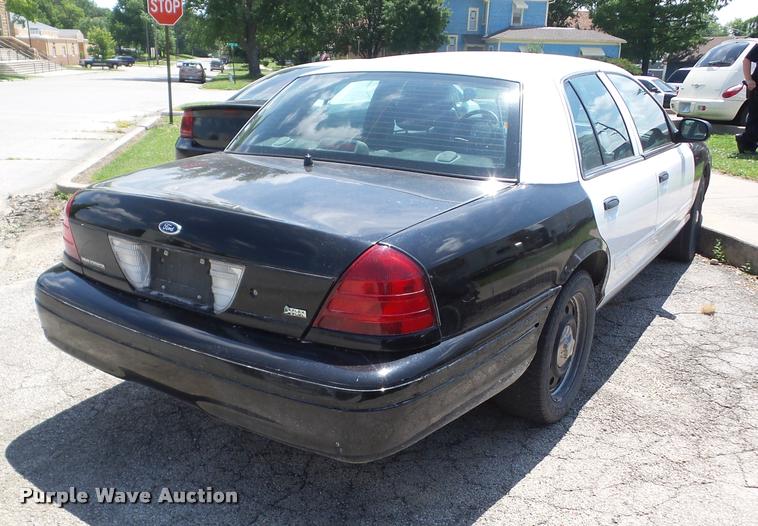 image for item BI9676 2011 Ford Crown Victoria Police Interceptor