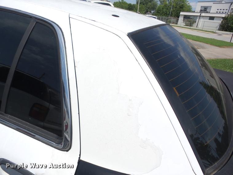 image for item BI9677 2006 Ford Crown Victoria Police Interceptor