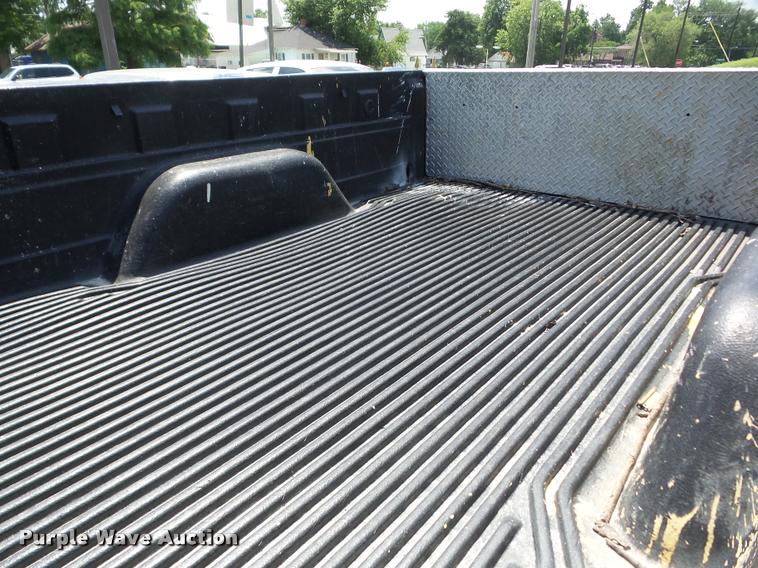 image for item BI9678 2000 Chevrolet 2500 Ext. Cab pickup truck