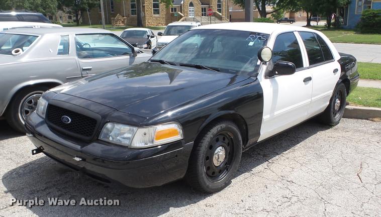 image for item BI9680 2010 Ford Crown Victoria Police Interceptor