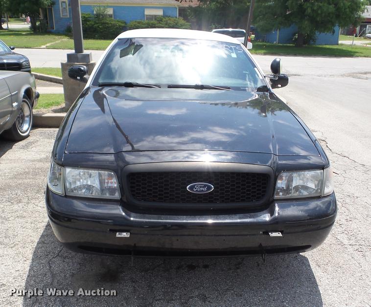 image for item BI9680 2010 Ford Crown Victoria Police Interceptor