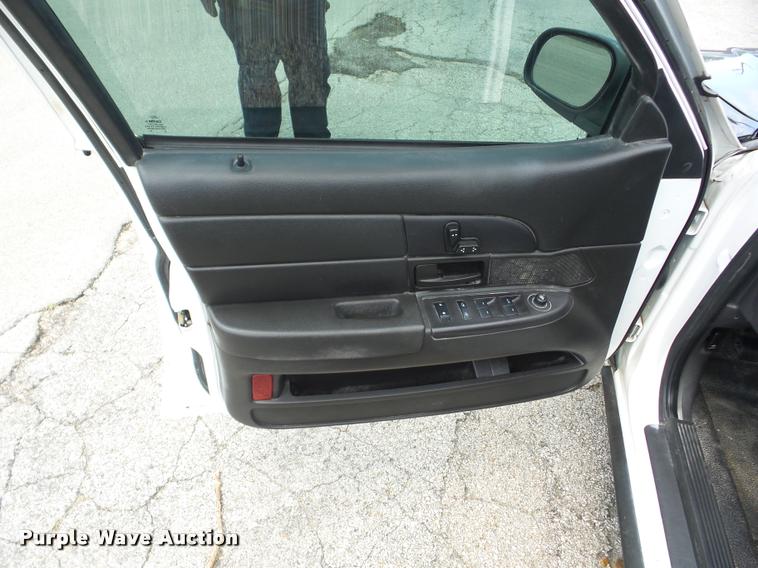 image for item BI9680 2010 Ford Crown Victoria Police Interceptor