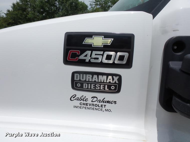 image for item BS9421 2005 Chevrolet C4500 utility truck