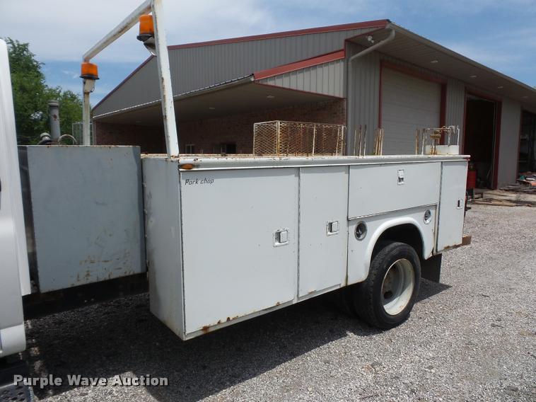 image for item BS9421 2005 Chevrolet C4500 utility truck