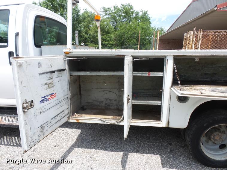 image for item BS9421 2005 Chevrolet C4500 utility truck