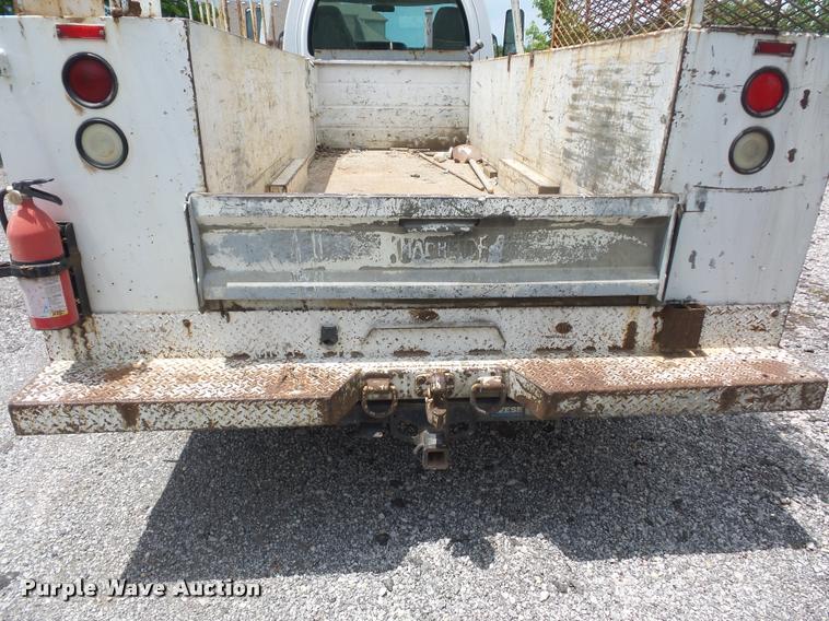 image for item BS9421 2005 Chevrolet C4500 utility truck