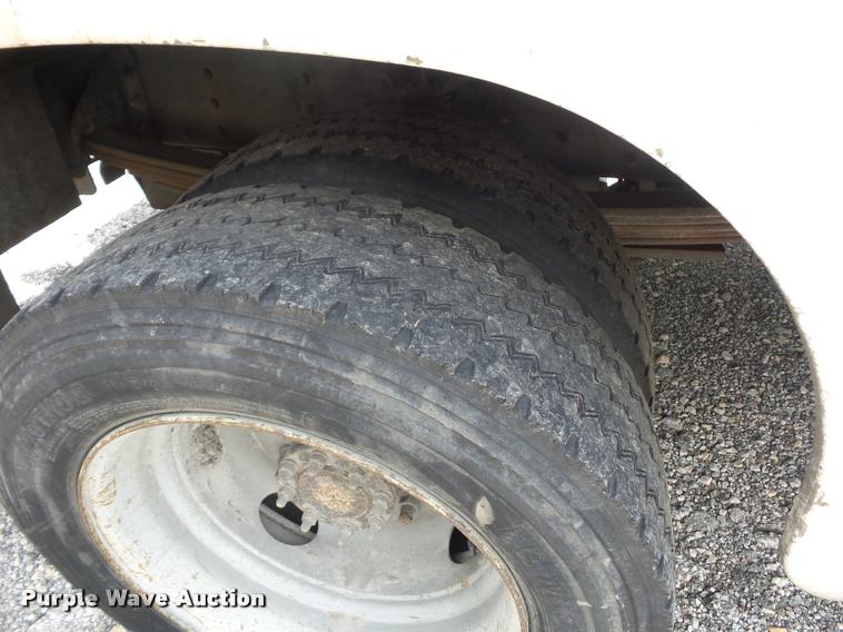 image for item BS9421 2005 Chevrolet C4500 utility truck