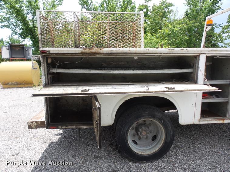 image for item BS9421 2005 Chevrolet C4500 utility truck