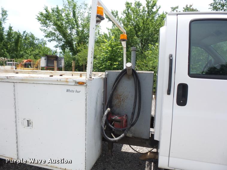 image for item BS9421 2005 Chevrolet C4500 utility truck