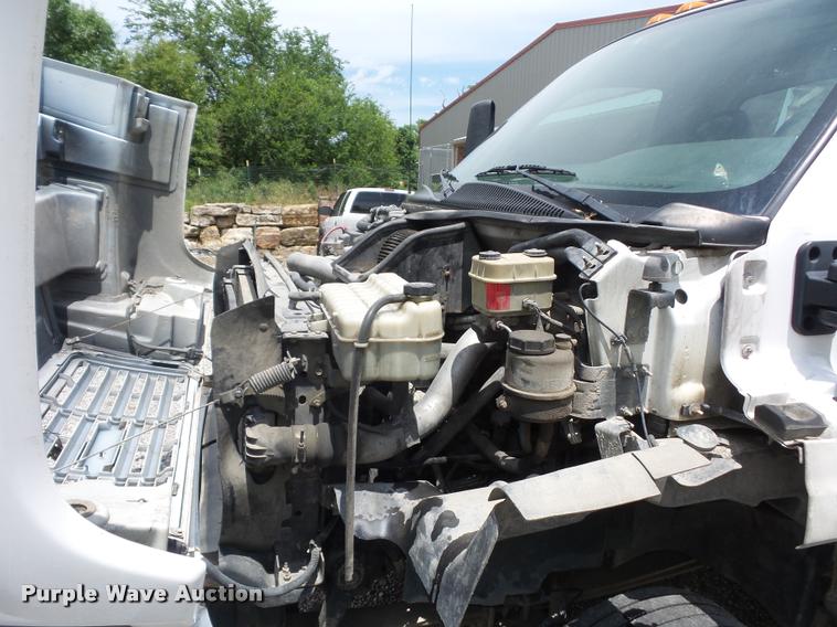 image for item BS9421 2005 Chevrolet C4500 utility truck