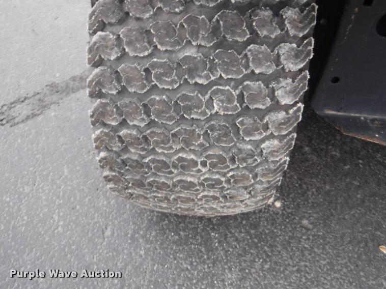 image for item BY9751 John Deere 111 riding lawn mower