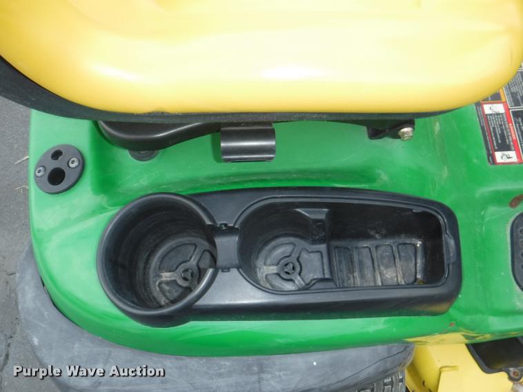 image for item BY9752 John Deere LA140 riding lawn mower