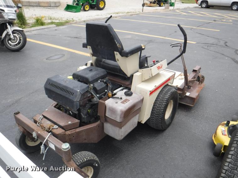 image for item BY9753 Grasshopper 720K lawn mower