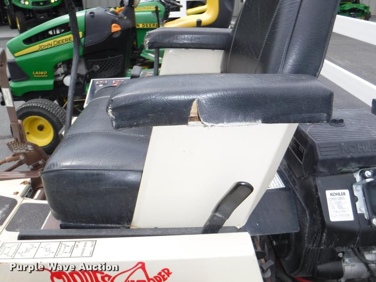 image for item BY9753 Grasshopper 720K lawn mower